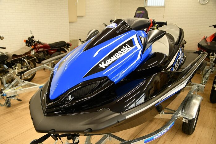 kawasaki-lx-blue2017-2-700x466.jpg