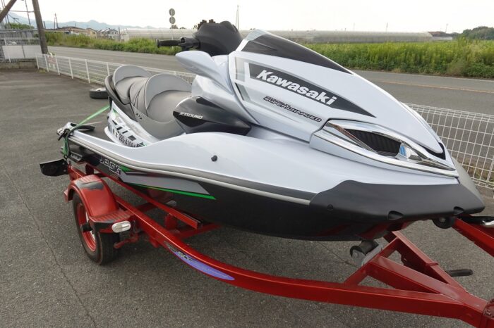 特別価格 used-kaw2017lx-007-700x466.jpg