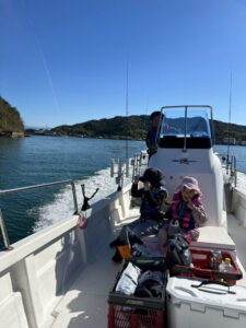 越冬キスを求めて♪子供達とTFW25Rでボートフィッシング