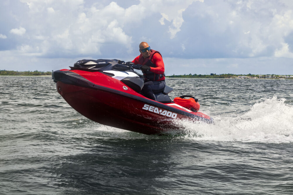 RXT-X325/RXP-325 SEADOO2024モデル325馬力搭載で登場!