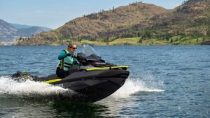 EXPLORER PRO170でロングツーリングという冒険の旅へ