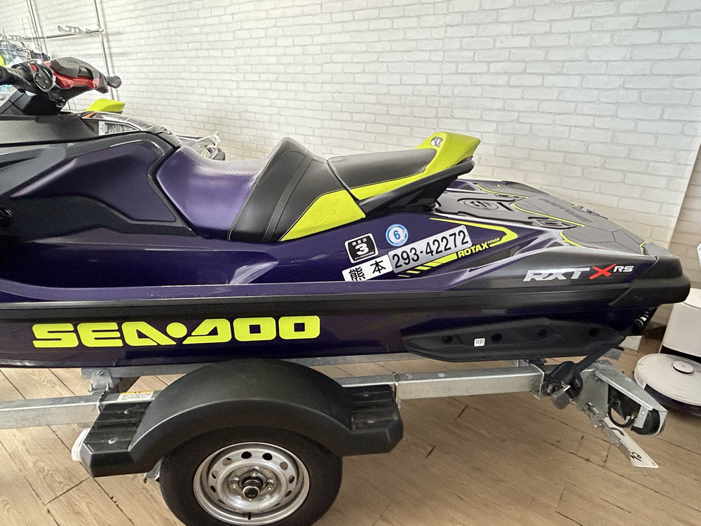 中古艇》SEADOO2021 RXT-X300ミッドナイトパープル3人乗【使用時間13時間】