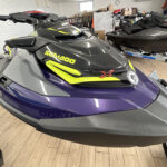 《中古艇》SEADOO RXT-X300ミッドナイトパープル3人乗【使用時間16時間】