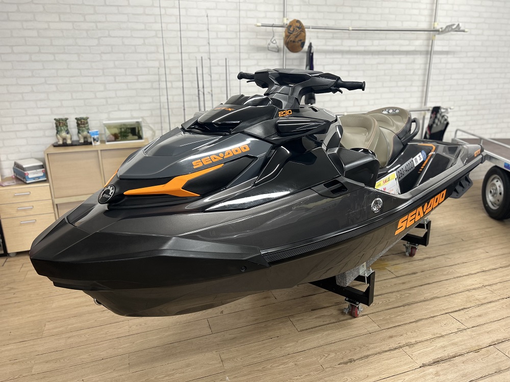 《中古艇PWC》SEADOO 2022モデル GTX230 3人乗り【使用時間62時間】