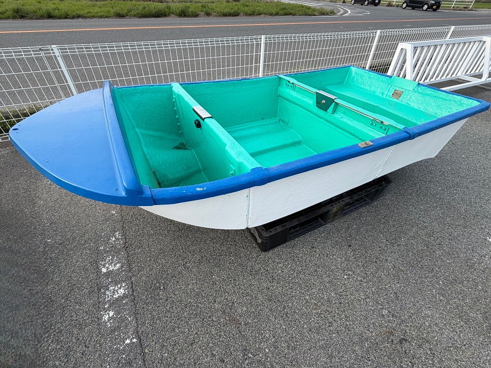 【中古ボート】アカシヨット９EK　3分割ボート　2人乗　2馬力船外機－船舶免許不要