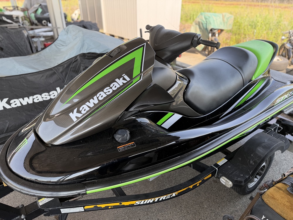 【中古PWC】カワサキKawasaki STX15F 3人乗《47時間》　2018年モデル