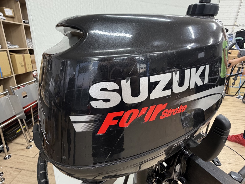 【中古船外機】スズキSUZUKI 5馬力 4ストロークエンジン（L足）